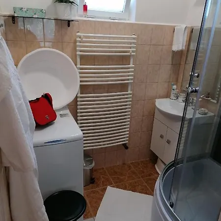Vendeghaz A Kerekhegyi Pagonyhoz